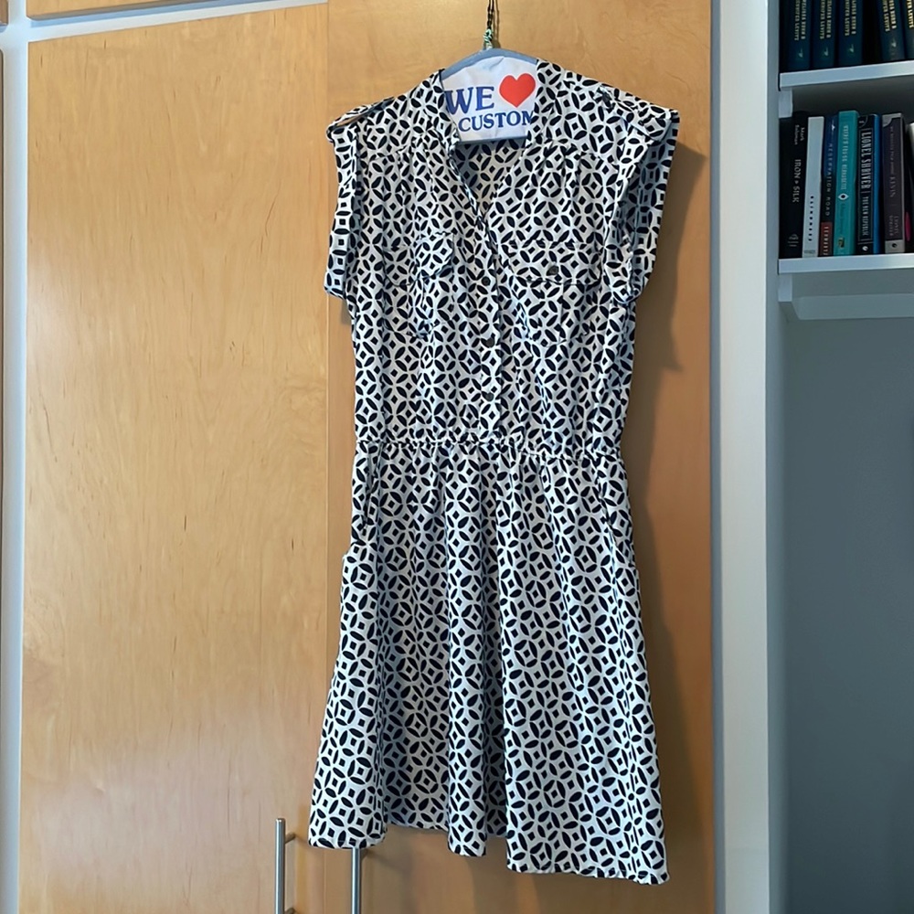 Blue and white cap-sleeve dress